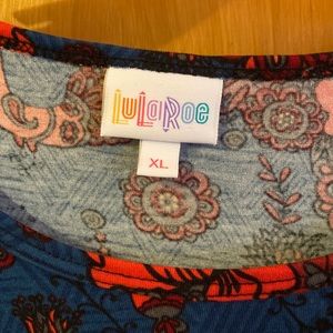 Lularoe Irma size XL